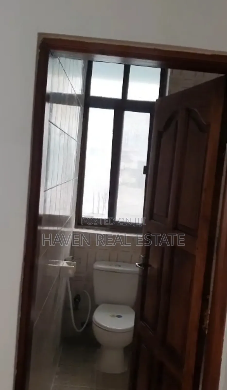 4bdrm Apartment in Mjini for rent