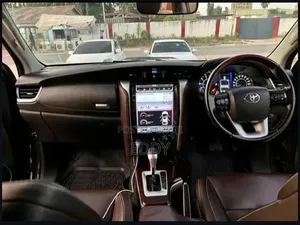 Toyota Fortuner 2017 Gray