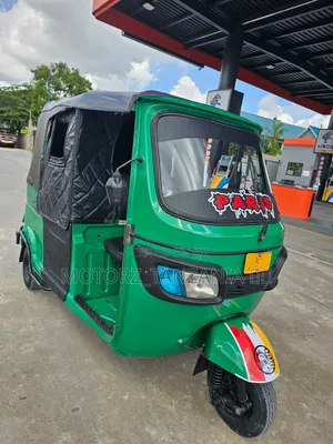 TVS King Deluxe Plus iTouch Start 2022 Green