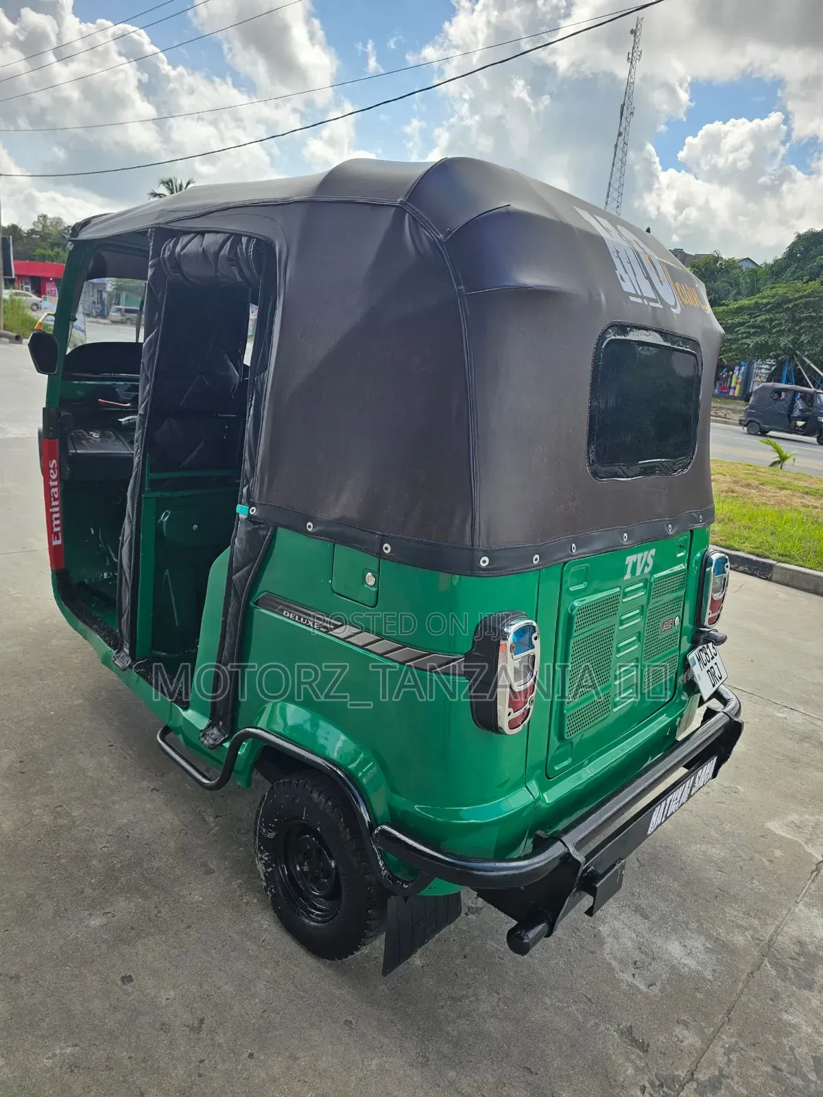 TVS King Deluxe Plus iTouch Start 2022 Green