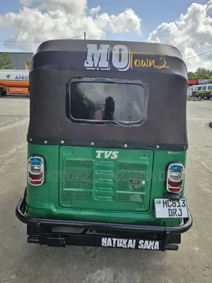 TVS King Deluxe Plus iTouch Start 2022 Green