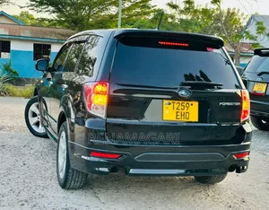 Subaru Forester 2010 Black
