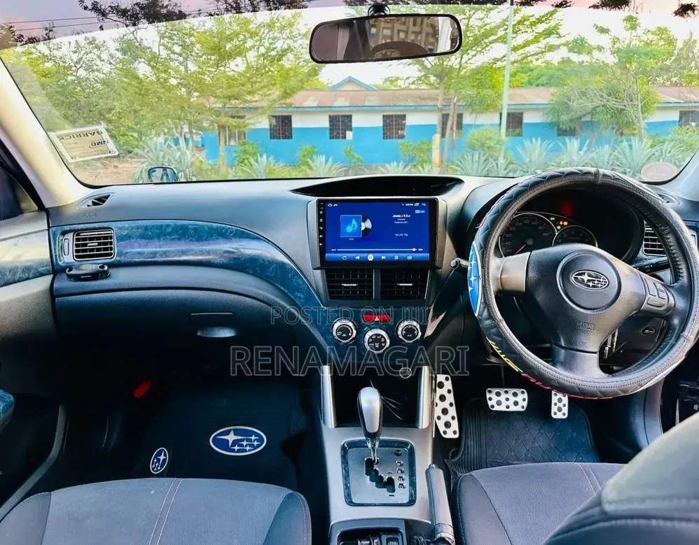 Subaru Forester 2010 Black