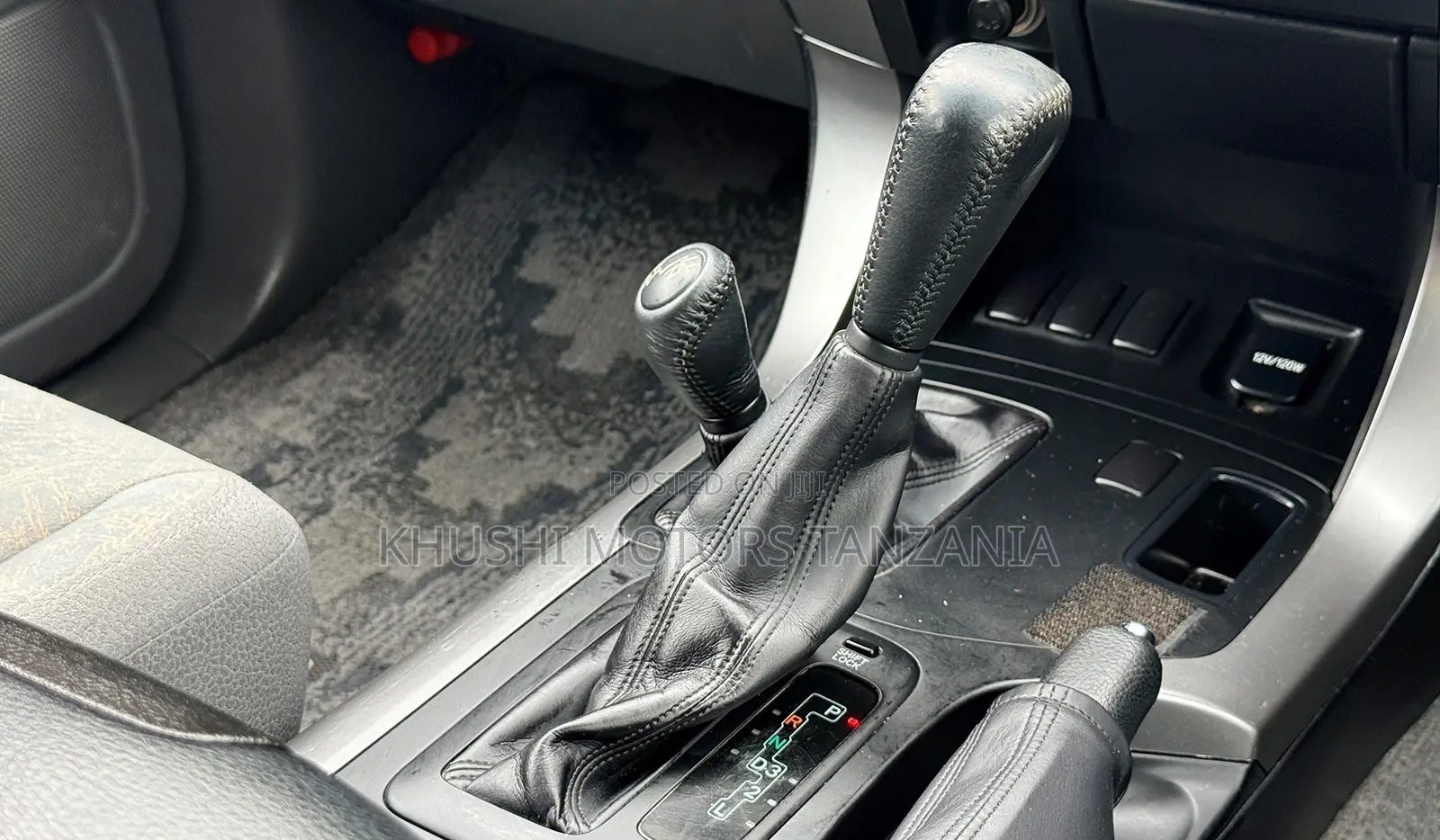 Toyota Land Cruiser Prado 2006 Silver