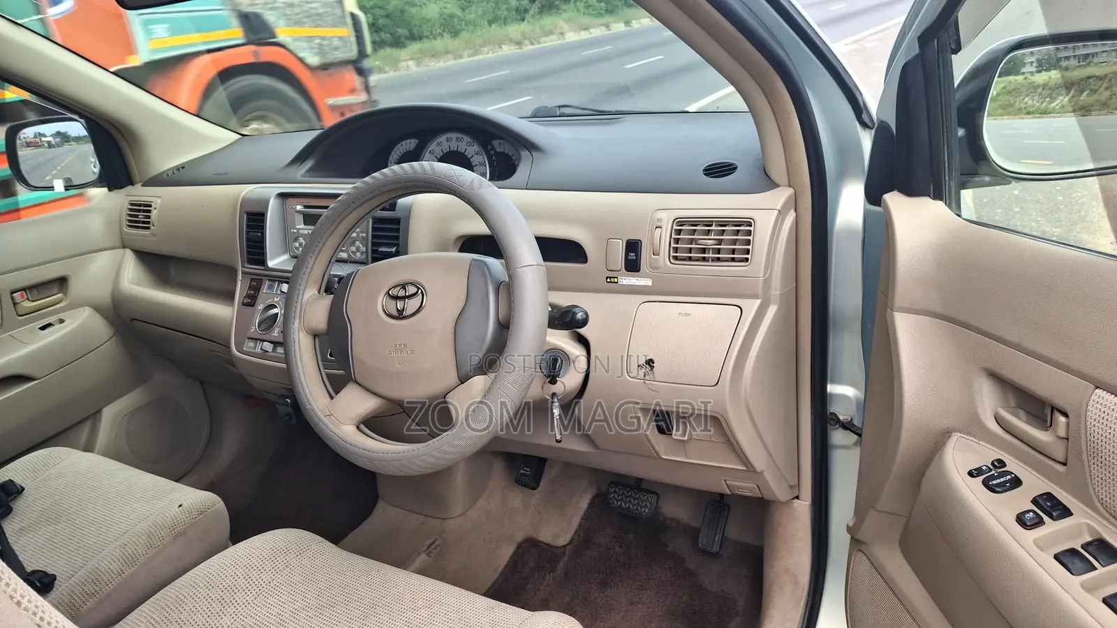 Toyota Raum 2006 Blue