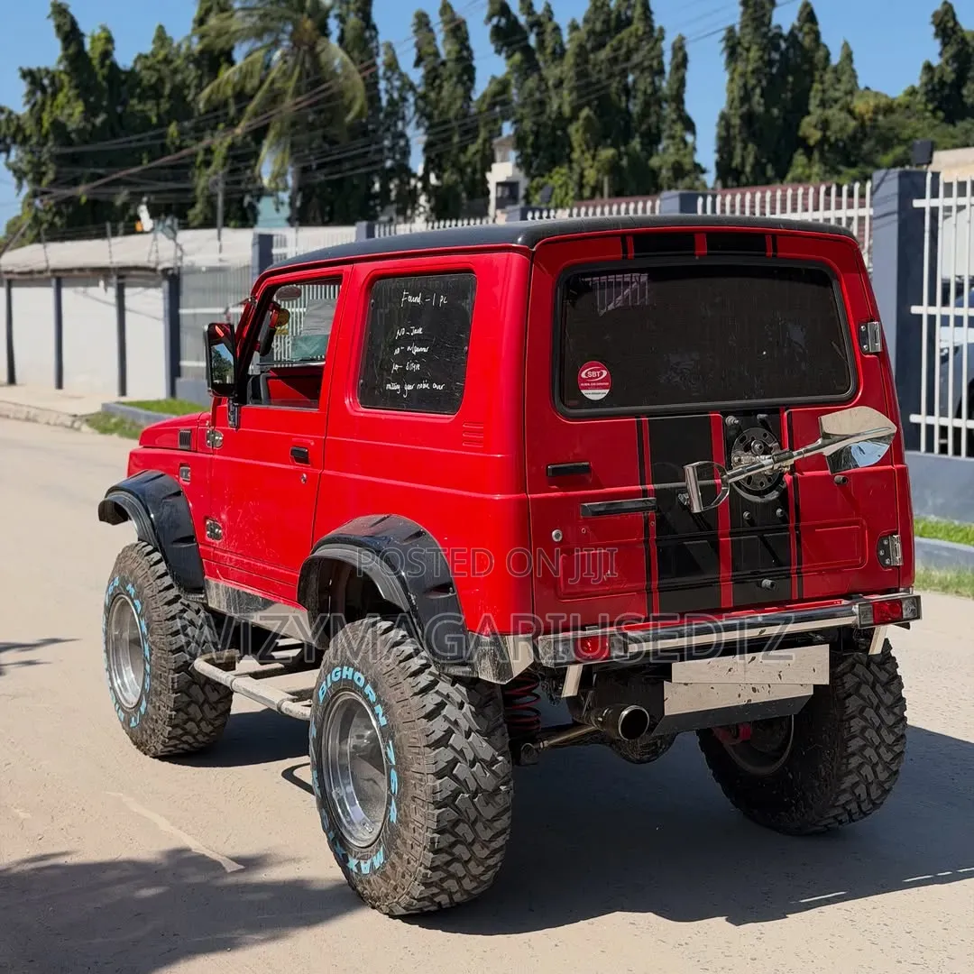 Suzuki Jimny 1996 Red