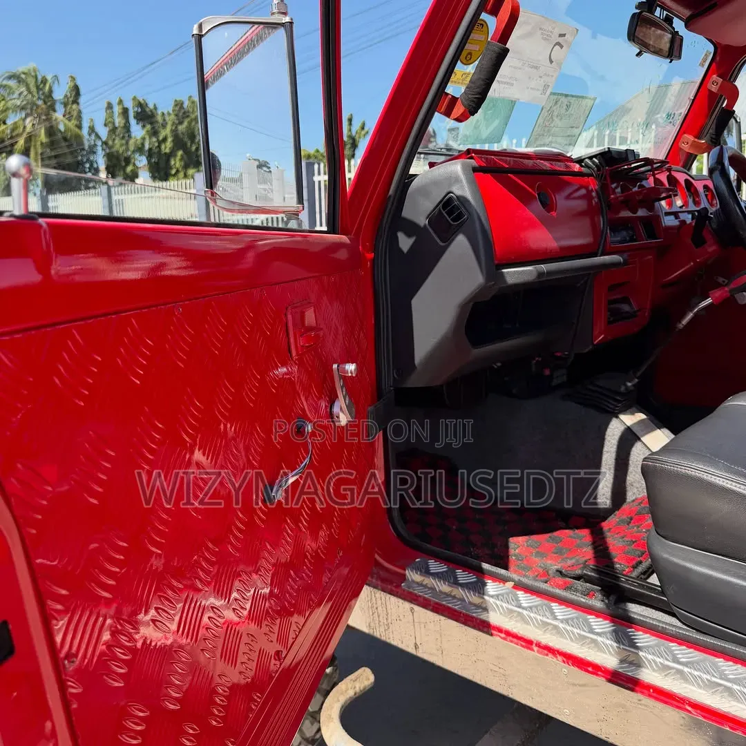 Suzuki Jimny 1996 Red