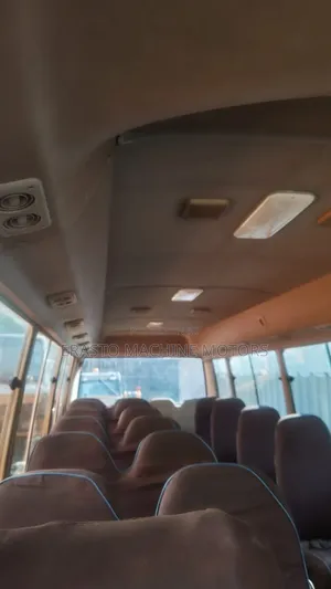 Toyota Coaster 1999 White