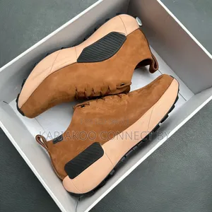 Ecco Comfort Leather Sneakers