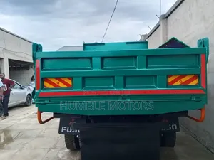 Mitsubish Fuso Tipper