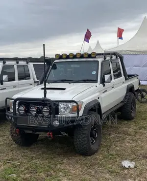 Toyota Land Cruiser 79 Series 2023 White