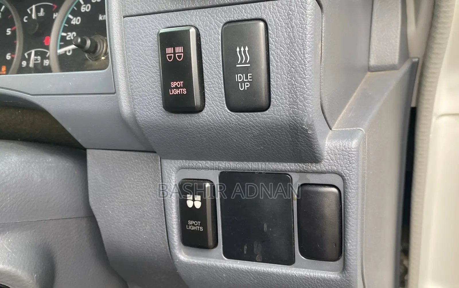 Toyota Land Cruiser 79 Series 2023 White