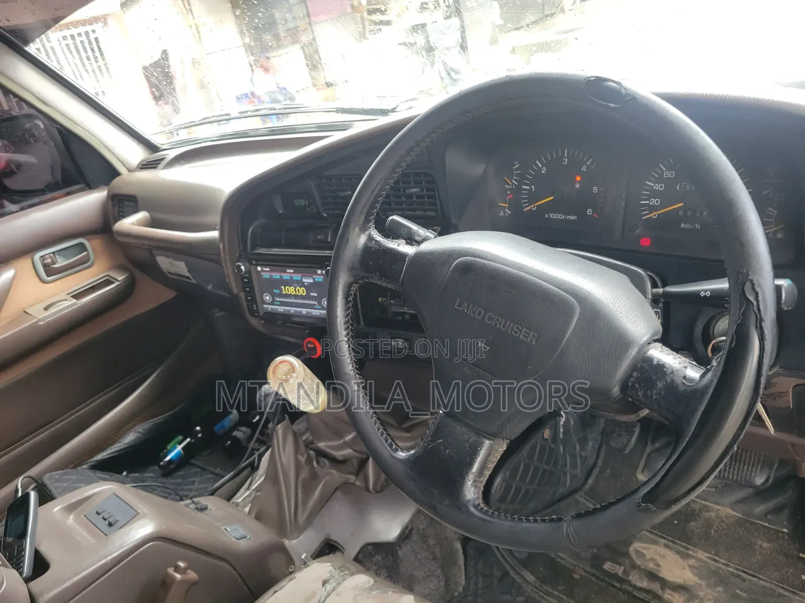 Toyota Land Cruiser 1998 Gray