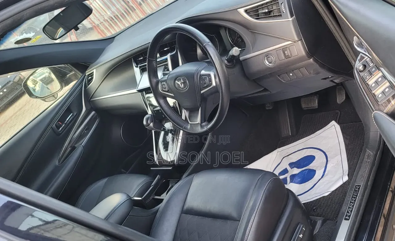 Toyota Harrier 2016 Black