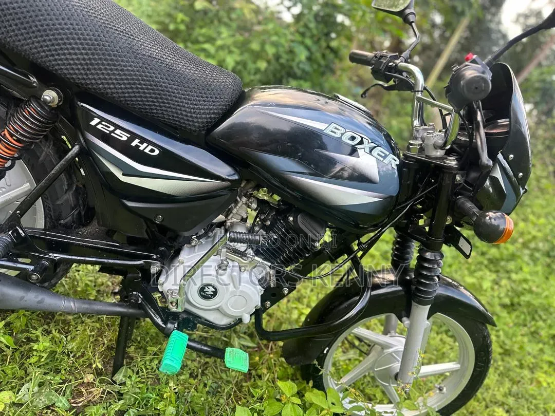 Bajaj Boxer 125 2025 Black