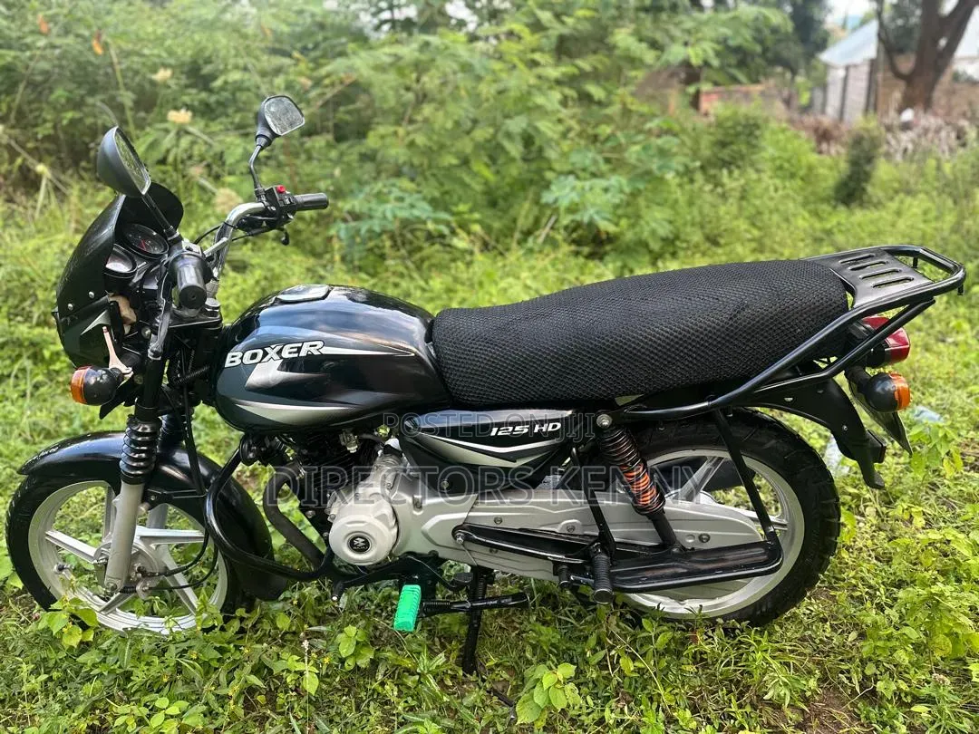 Bajaj Boxer 125 2025 Black