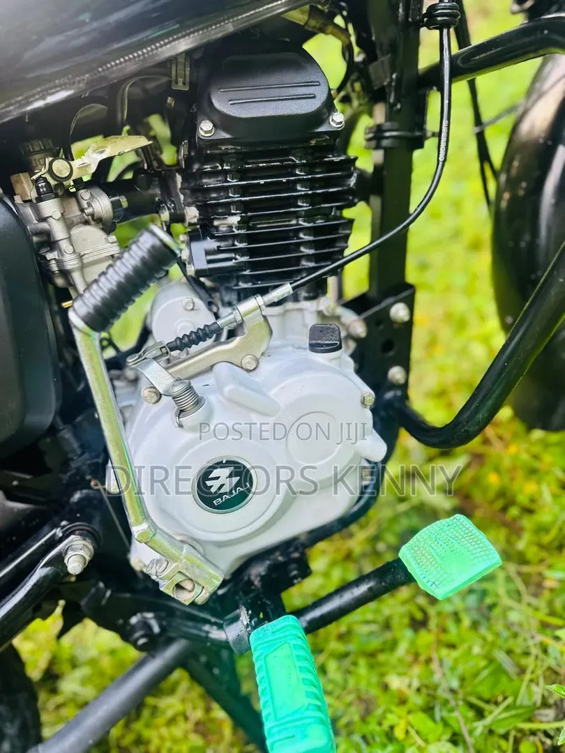 Bajaj Boxer 125 2025 Black