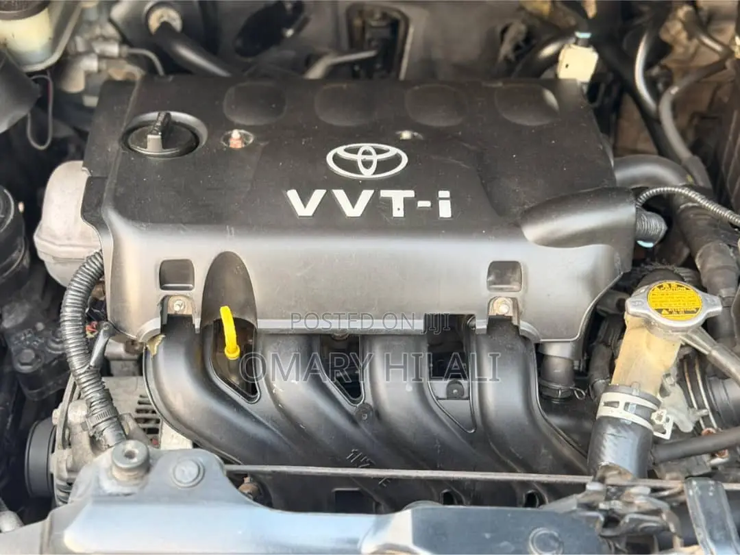 Toyota Ractis 2006 Black