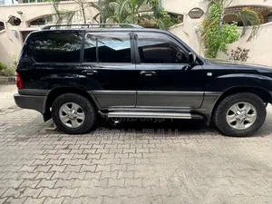 Toyota Land Cruiser 2023 Black