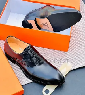 Viatu Vya Kiumbe, Poul Smith Brand