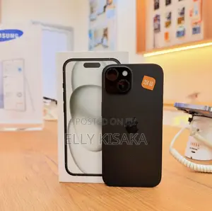 New Apple iPhone 15 256 GB Black