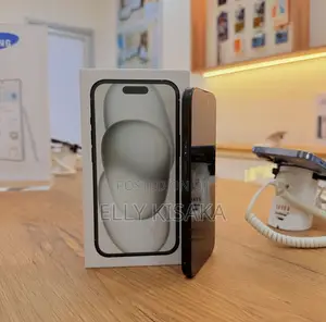 New Apple iPhone 15 256 GB Black