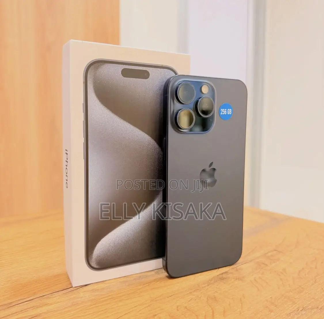 New Apple iPhone 15 Pro Max 256 GB Black