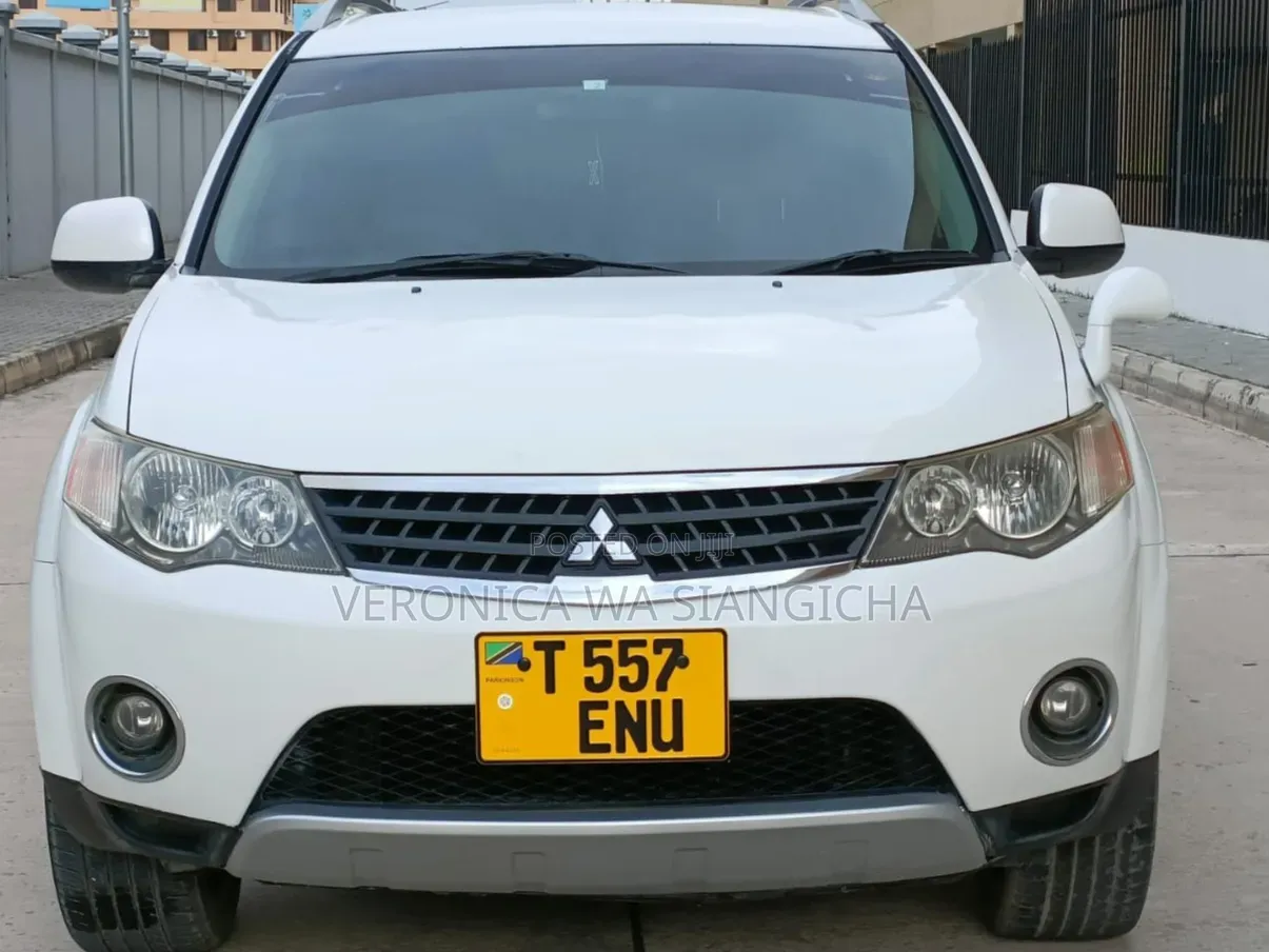 Mitsubishi Outlander 2008 White