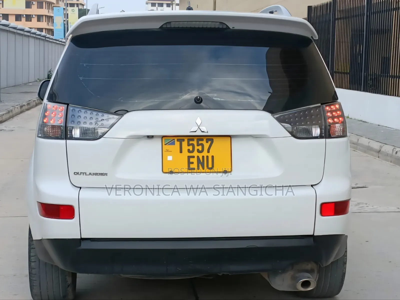 Mitsubishi Outlander 2008 White