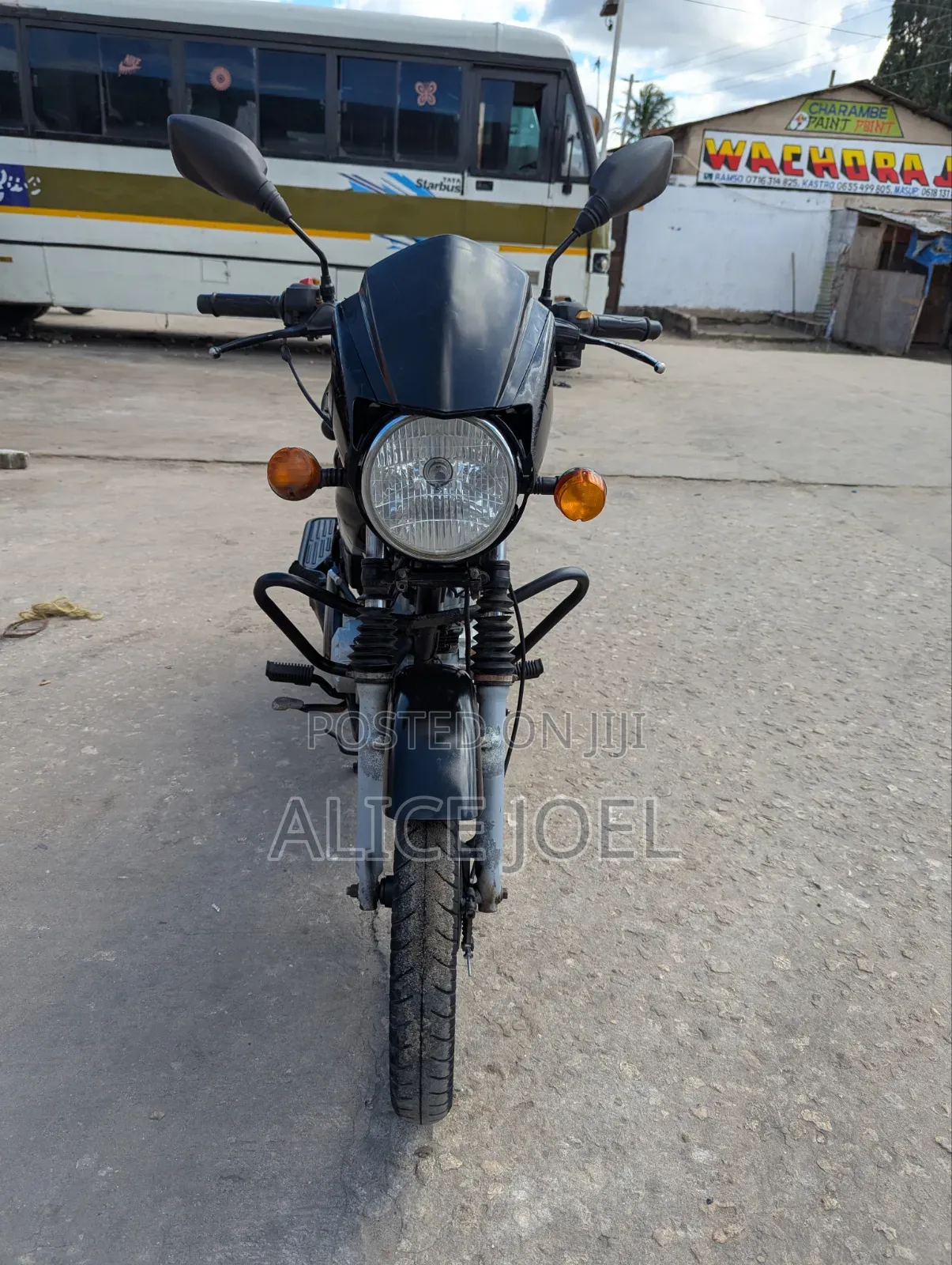 TVS HLX 125 2025 Black
