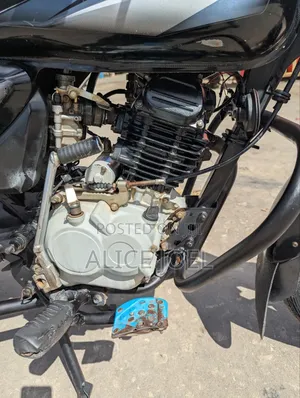 Bajaj Boxer 125 2024 Black