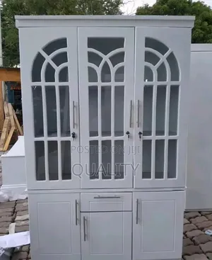 Makabati Ya Vyombo Milango Mitatu 