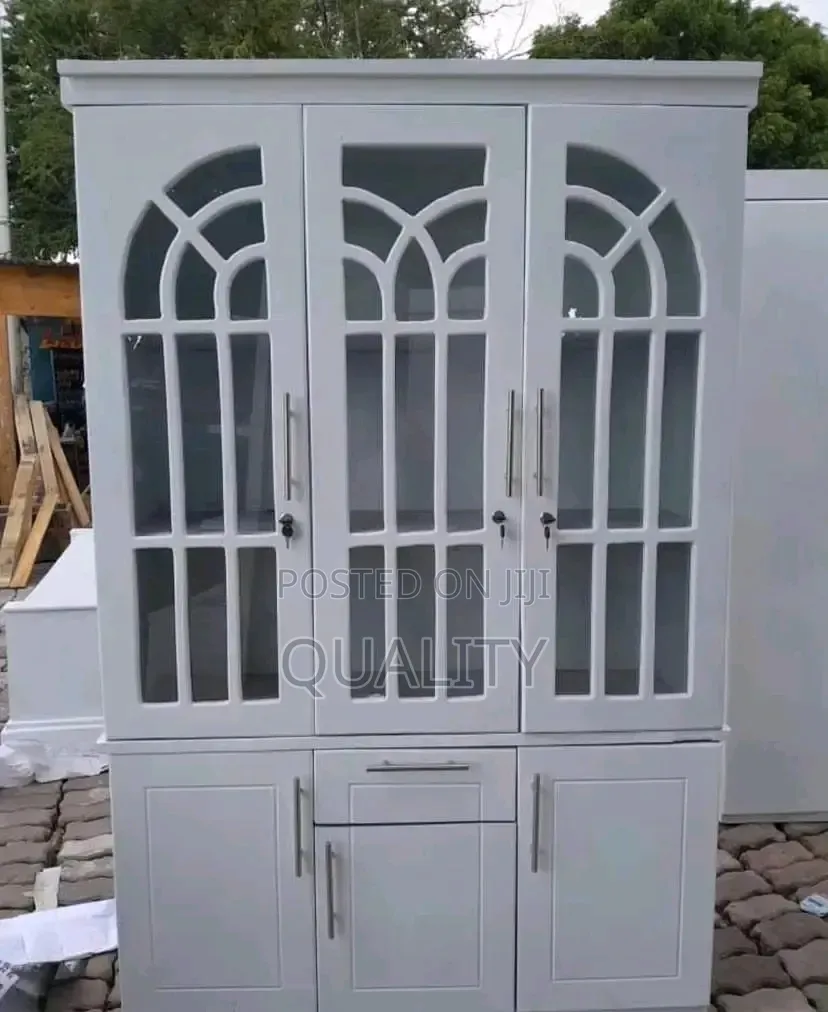 Makabati Ya Vyombo Milango Mitatu 