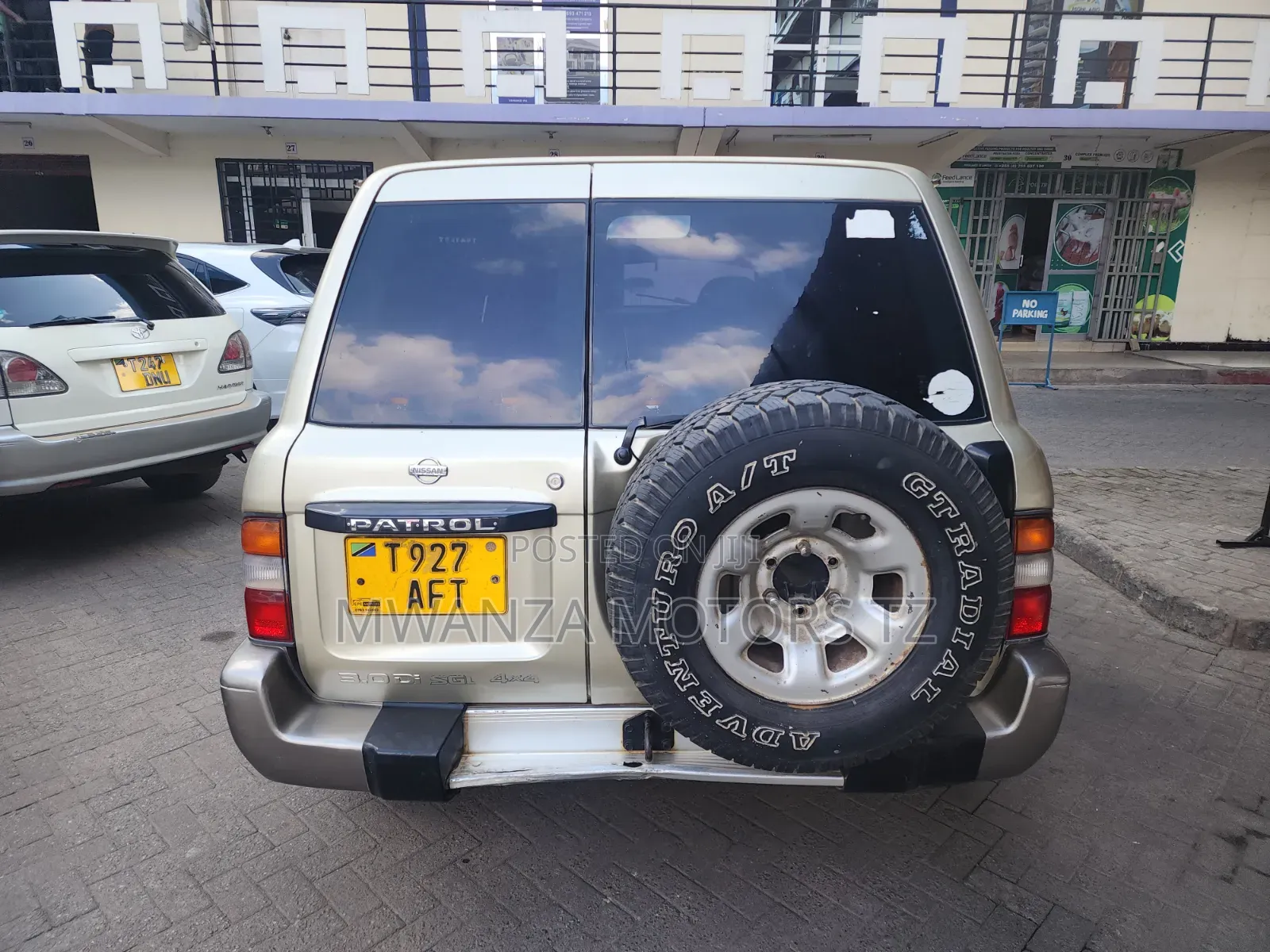 Nissan Patrol 2001 Silver