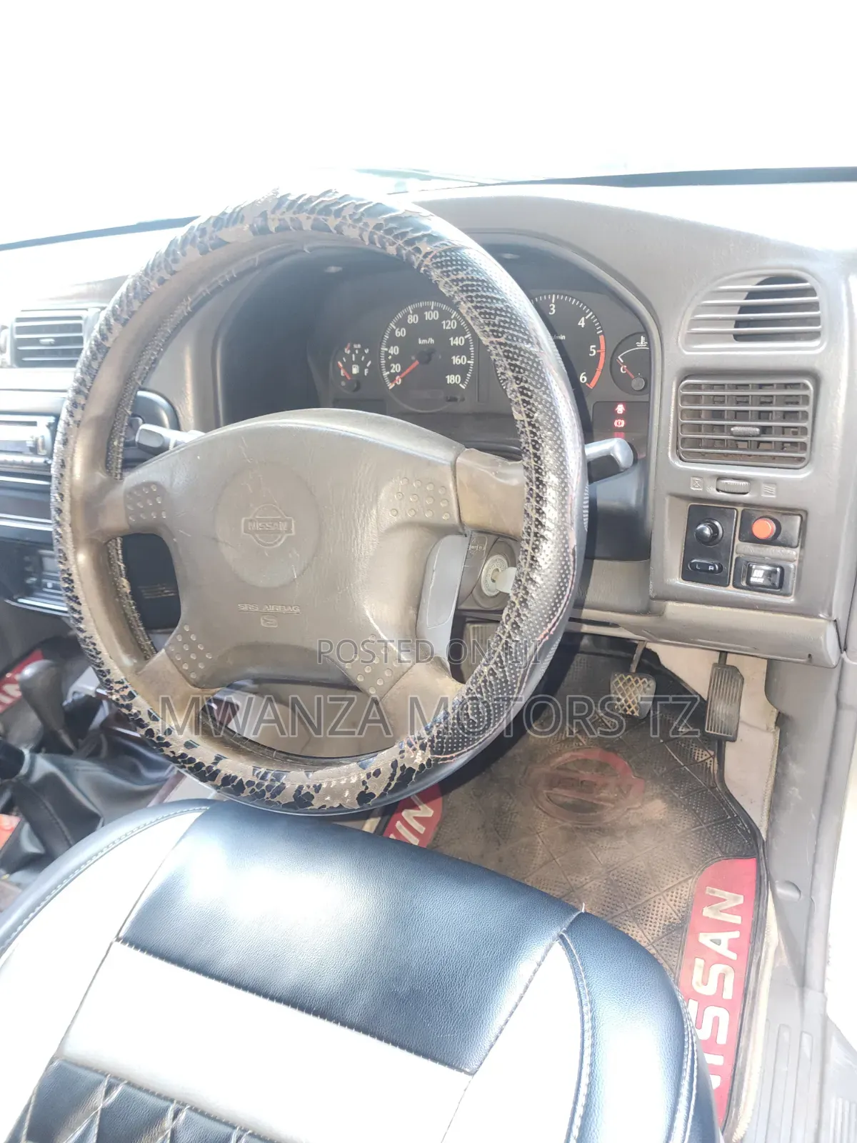 Nissan Patrol 2001 Silver
