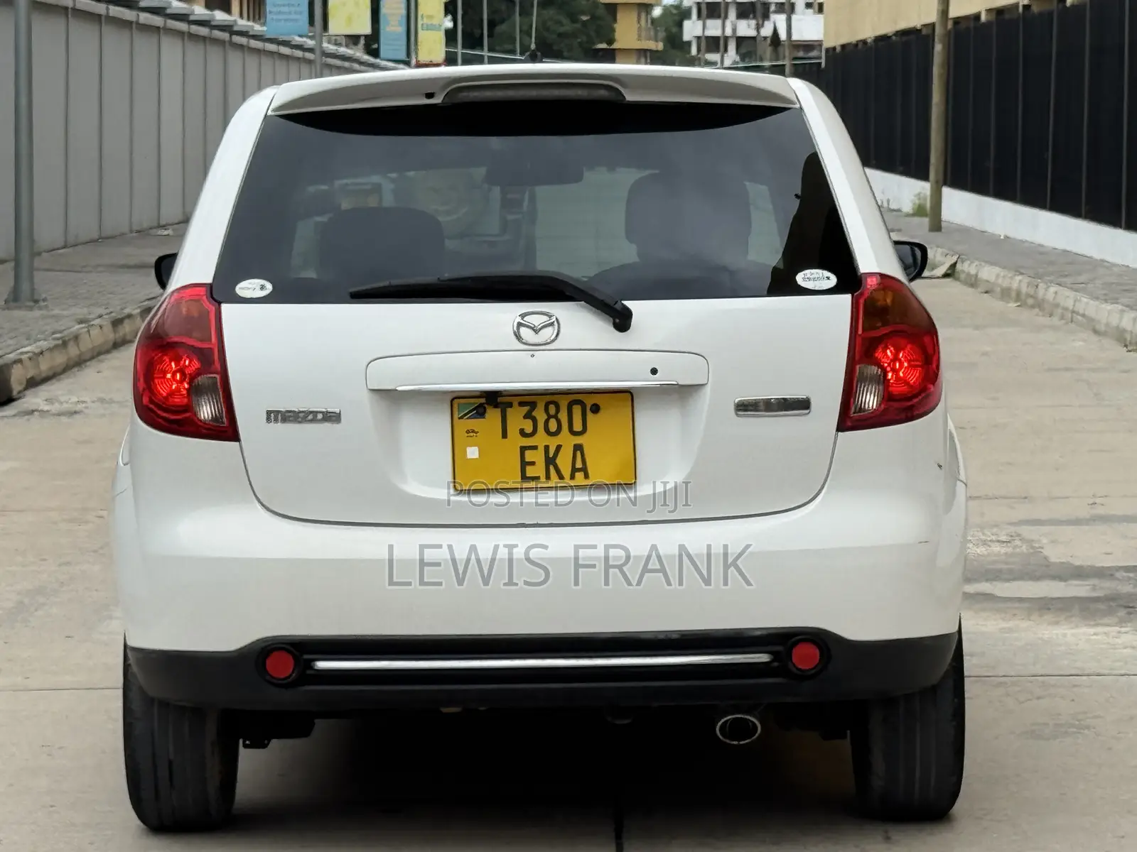Mazda Verisa 2007 White