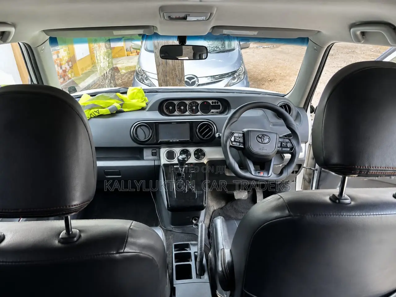 Toyota Rumion 1.5 FWD 2021 White