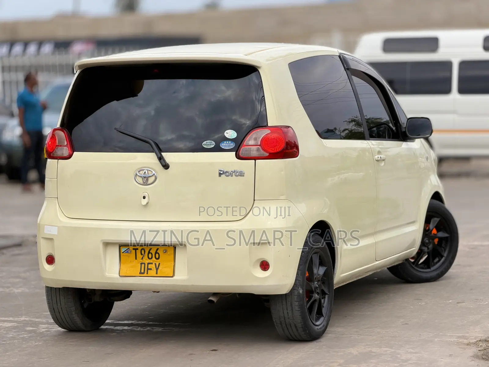 Toyota Porte 1.3 FWD 2005