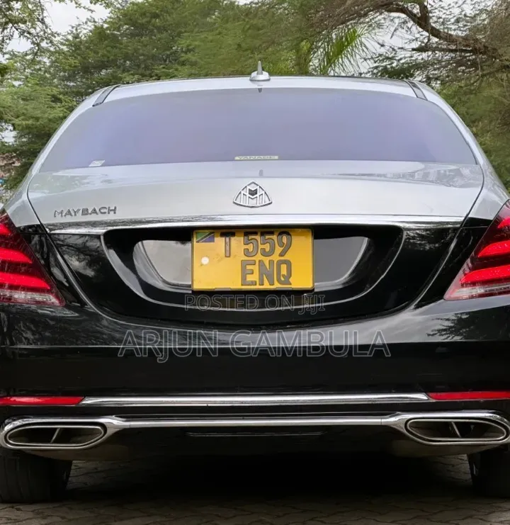 Mercedes-Benz C200 2008 Matt Black