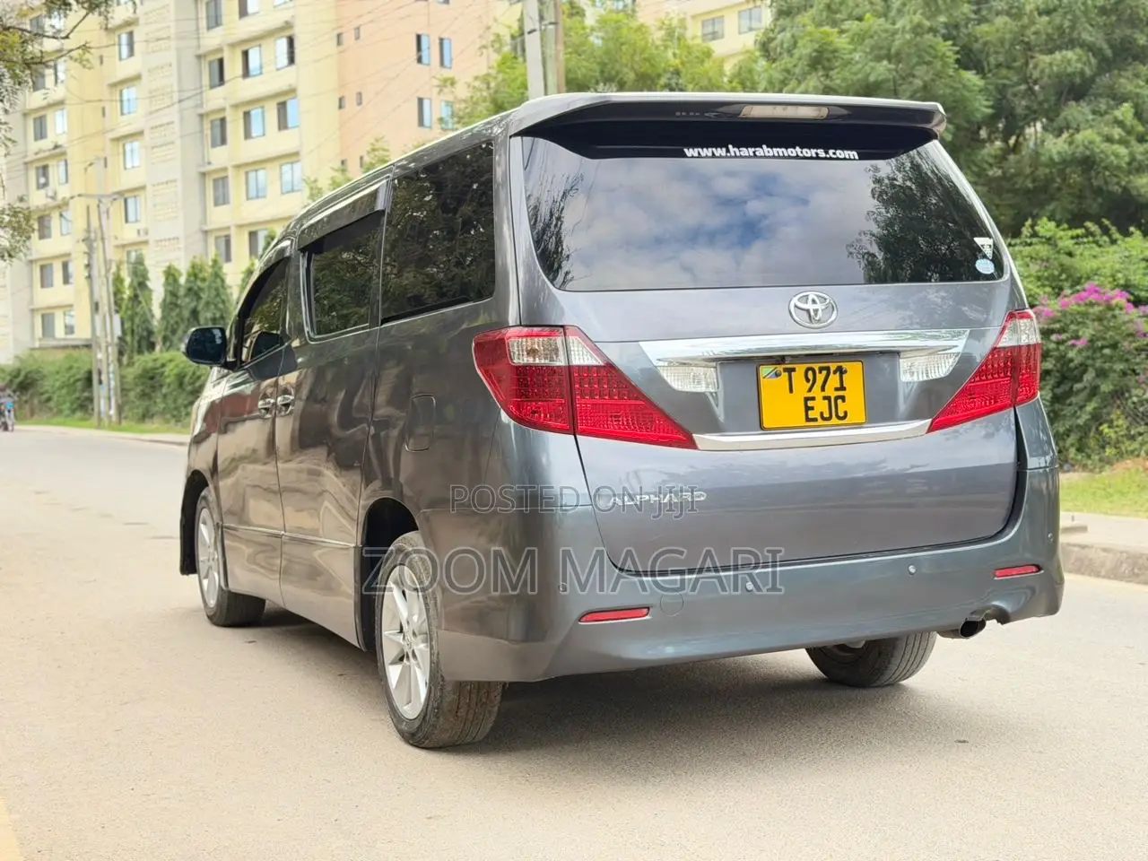 Toyota Alphard 2006 Gray