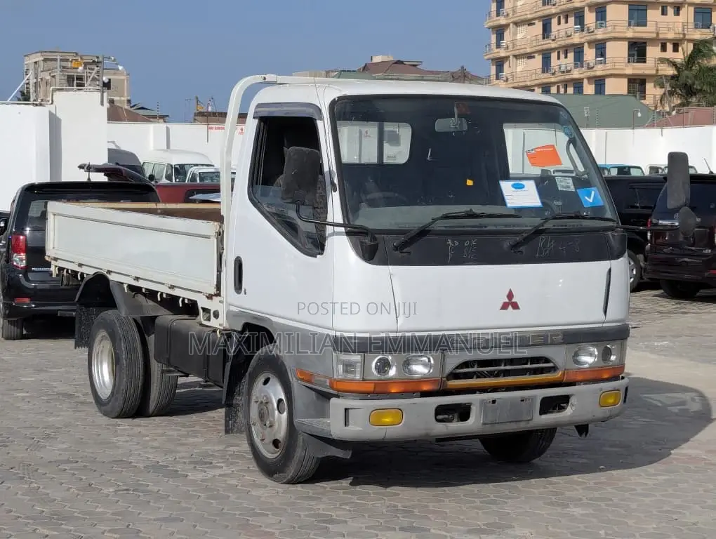 *Mitsubishi Canter* *Category:Long Base Make:1993 Engine