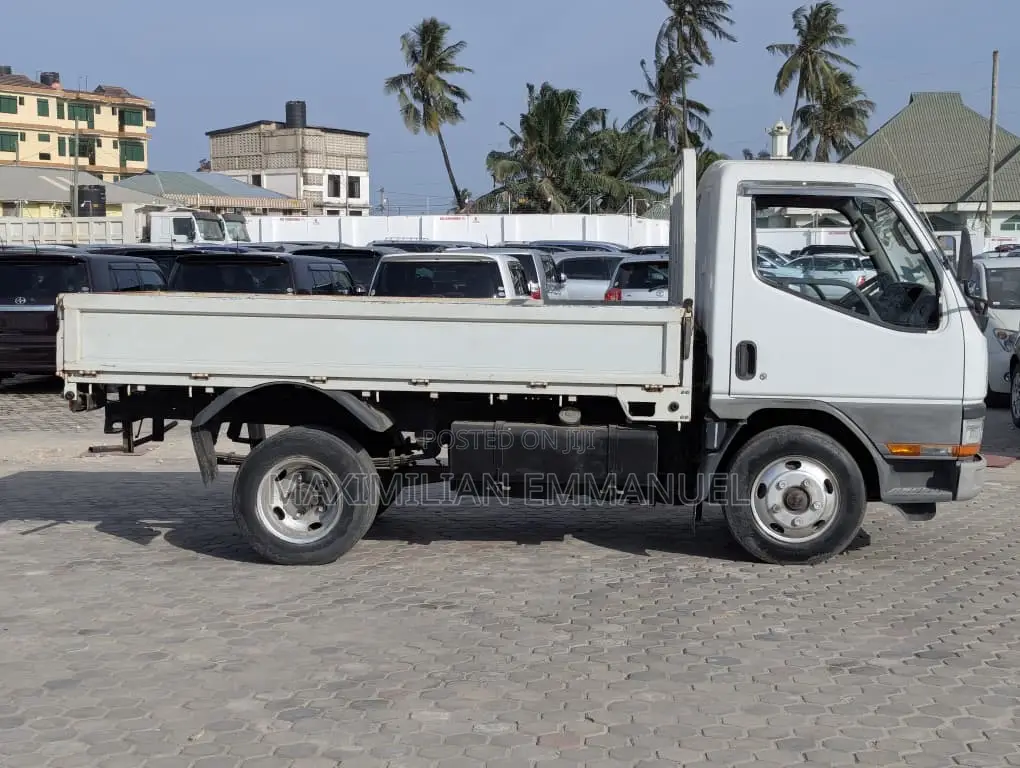 *Mitsubishi Canter* *Category:Long Base Make:1993 Engine