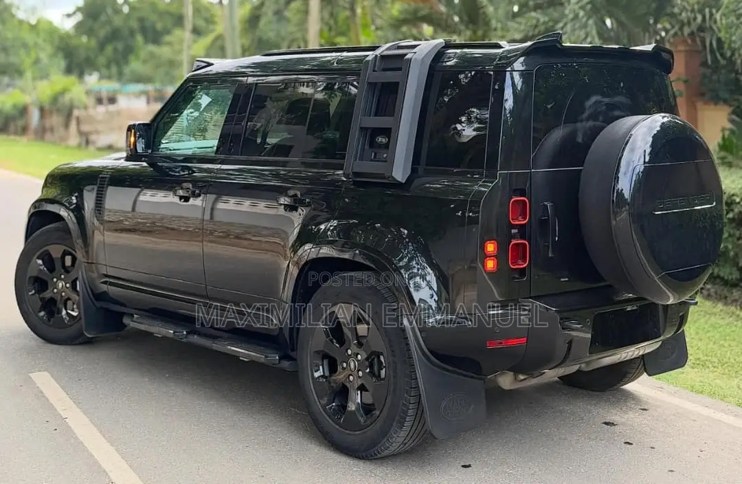 Toyota Land Cruiser Prado 2024 Black