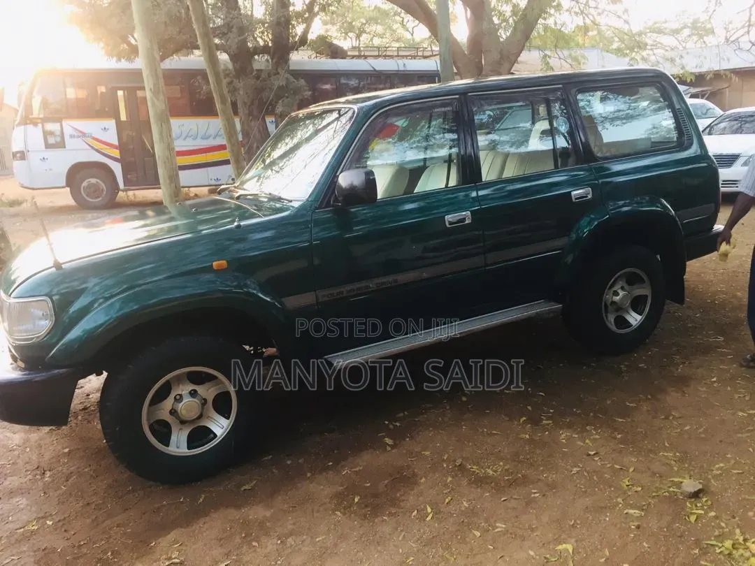 Toyota Land Cruiser 1995 Green