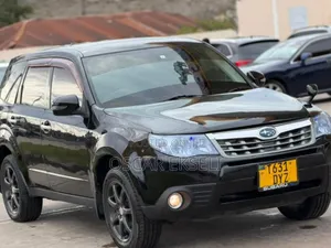 Subaru Forester 2011 Black