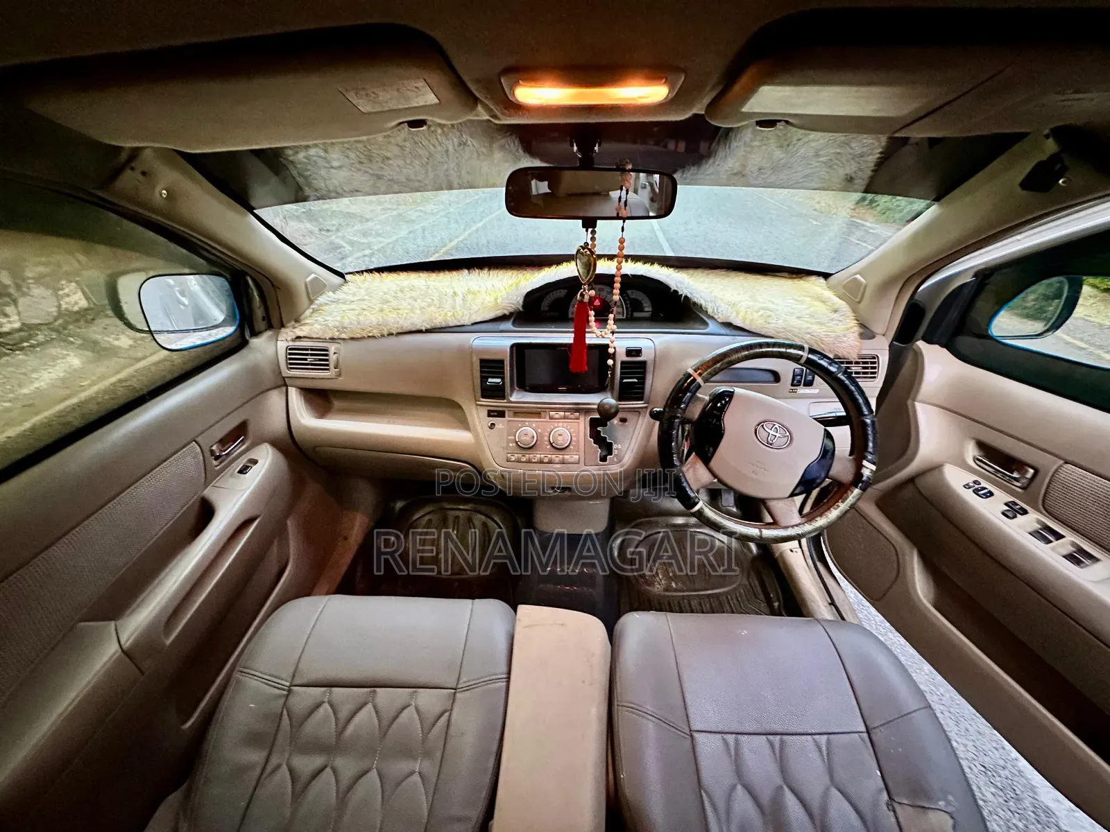 Toyota Raum 2005 Silver