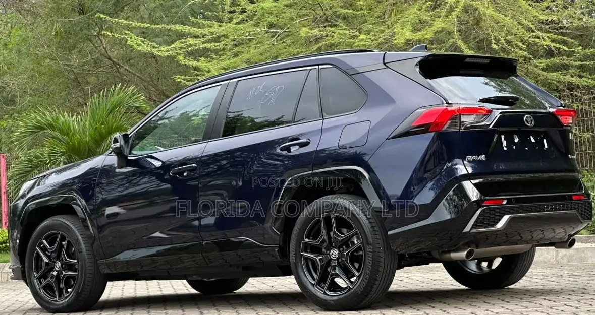 Toyota RAV4 Hybrid 2025