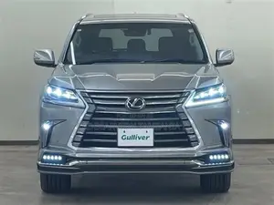 Lexus LX 2019 Silver