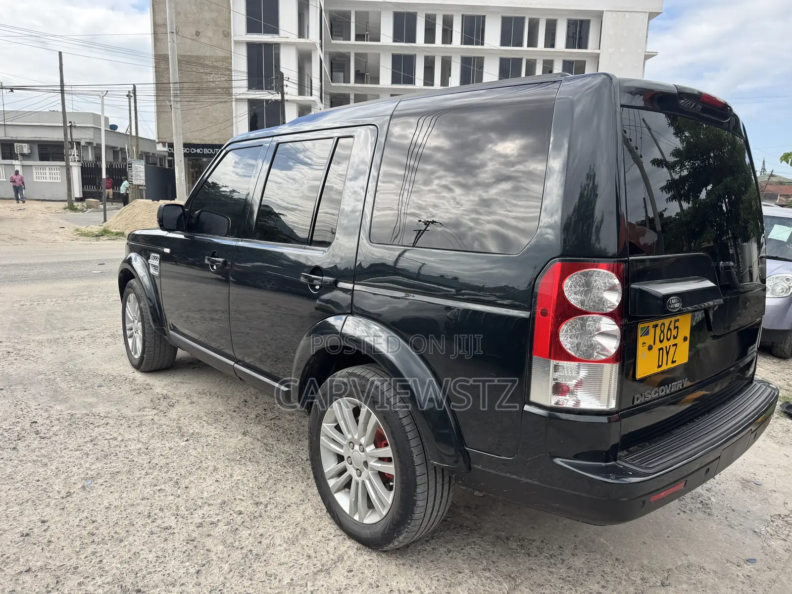 Land Rover Discovery 2013