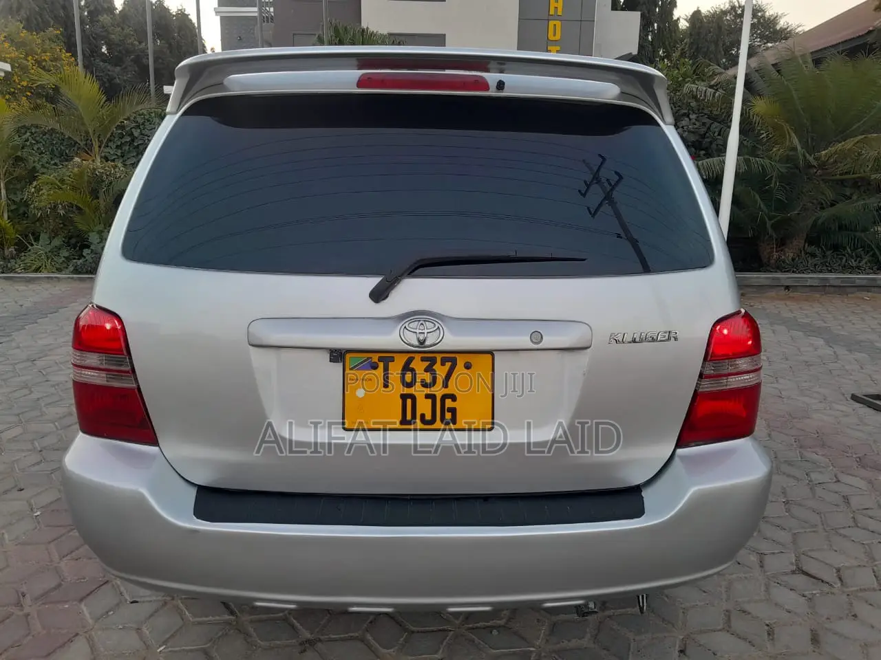 Toyota Kluger 2005 Silver